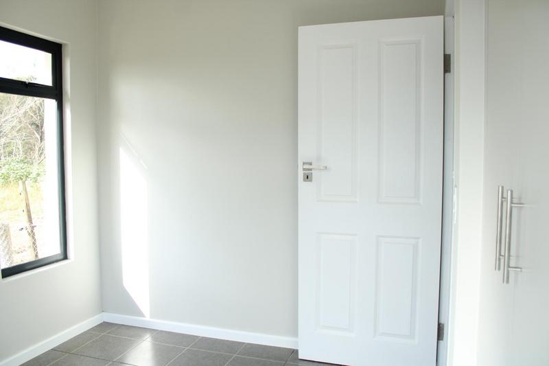 2 Bedroom Property for Sale in Kidds Beach Eastern Cape
